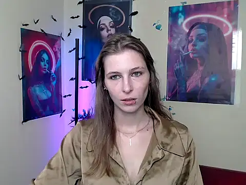 Snapshot of StrangerGi chatting on September 18, 2025, 12:19 pm StrangerGi online show from September 18, 2025, 12:19 pm