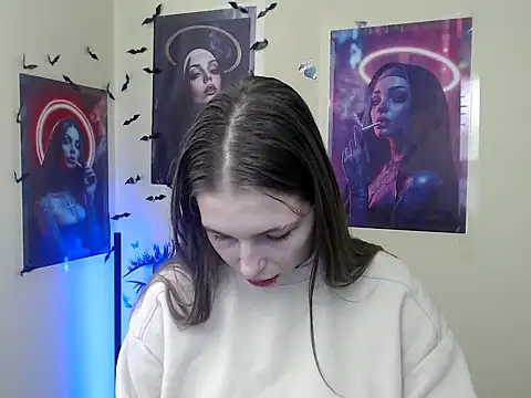 Snapshot of StrangerGi chatting on November 7, 2025, 7:02 am StrangerGi online show from November 7, 2025, 7:02 am