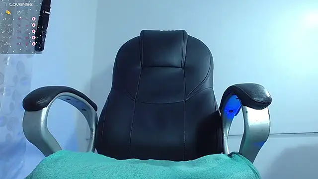 Snapshot of Matthew_Boy_ chatting on February 21, 2025, 8:07 am Matthew Boy  online show from February 21, 2025, 8:07 am