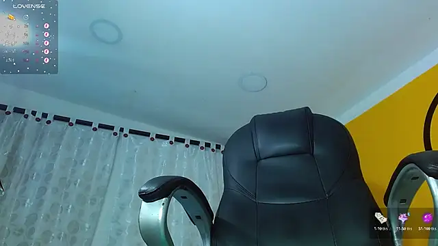 Snapshot of Matthew_Boy_ chatting on February 15, 2025, 8:01 pm Matthew Boy  online show from February 15, 2025, 8:01 pm