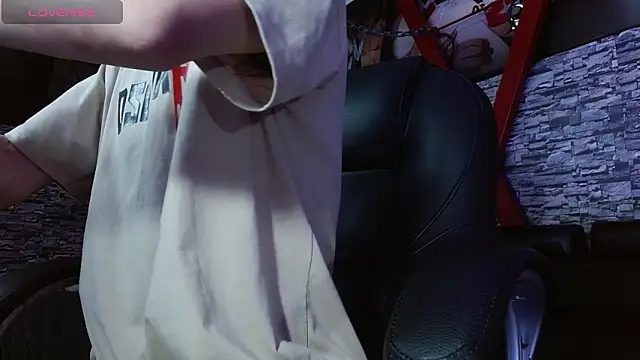 Snapshot of Matthew_Boy_ chatting on March 12, 2025, 9:35 pm Matthew Boy  online show from March 12, 2025, 9:35 pm