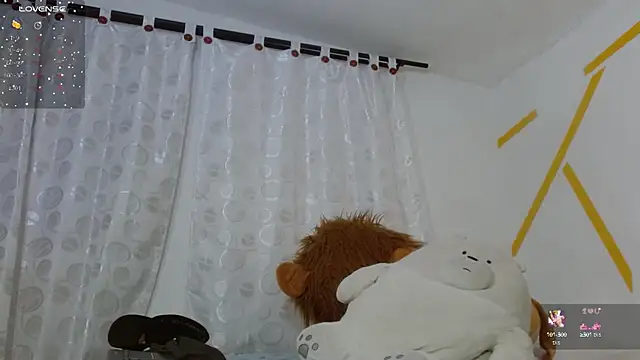 Snapshot of Matthew_Boy_ chatting on February 18, 2025, 8:16 am Matthew Boy  online show from February 18, 2025, 8:16 am