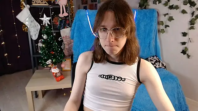 Hermione Reid online show from January 8, 2025, 4:23 am