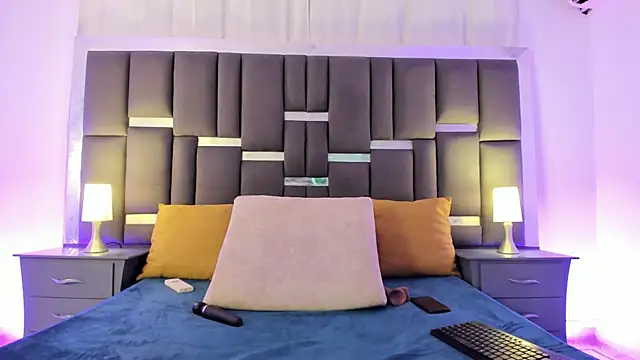 talivega online show from October 14, 2025, 8:31 pm