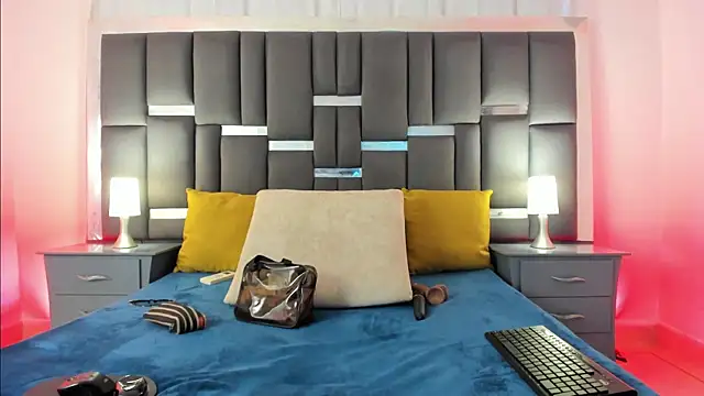 talivega online show from October 7, 2025, 3:57 pm