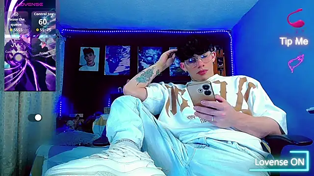 Snapshot of thiagomurphyy chatting on November 23, 2025, 2:32 am thiagomurphyy online show from November 23, 2025, 2:32 am