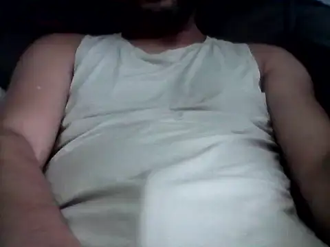 Snapshot of HornyBeachBoyBR chatting on September 25, 2025, 2:23 pm HornyBeachBoyBR online show from September 25, 2025, 2:23 pm