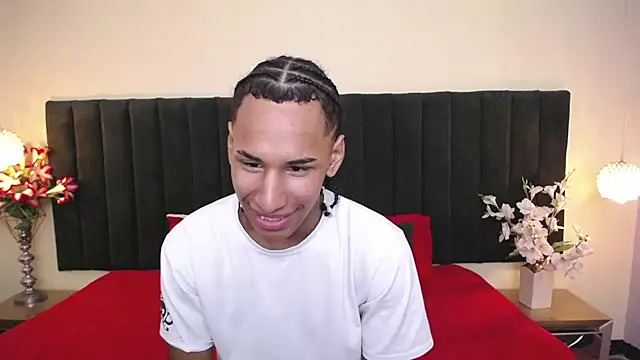 soft attraction online show from March 25, 2026, 7:46 pm