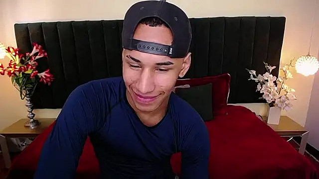 Snapshot of soft_attraction chatting on January 10, 2026, 8:04 pm soft attraction online show from January 10, 2026, 8:04 pm