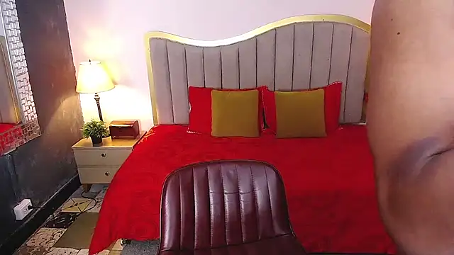 Snapshot of soft_attraction chatting on January 16, 2026, 8:35 pm soft attraction online show from January 16, 2026, 8:35 pm