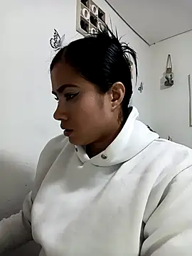 Sweet  Nurse1 online show from November 17, 2025, 6:01 pm