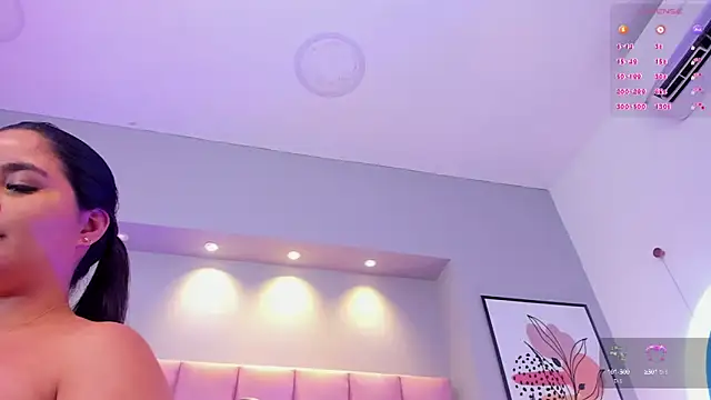 KeilyRoss online show from March 1, 2025, 2:26 am