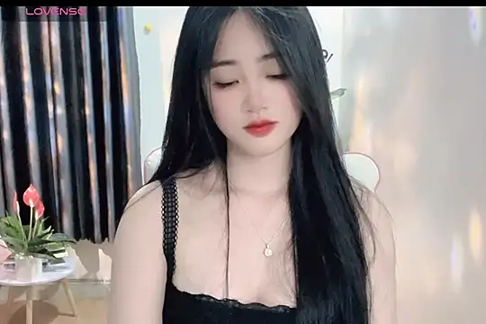  Aimy  online show from February 26, 2025, 7:10 pm