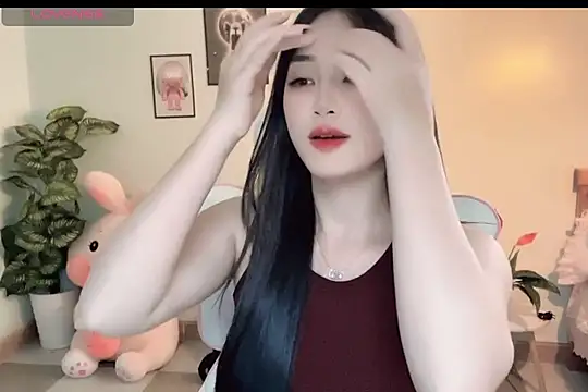  Aimy  online show from December 16, 2025, 3:44 am