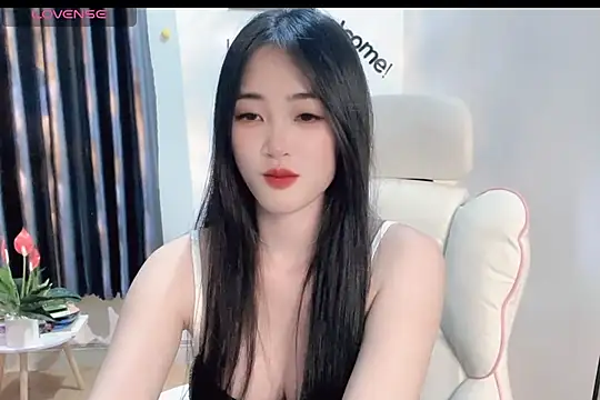  Aimy  online show from February 23, 2025, 7:17 pm
