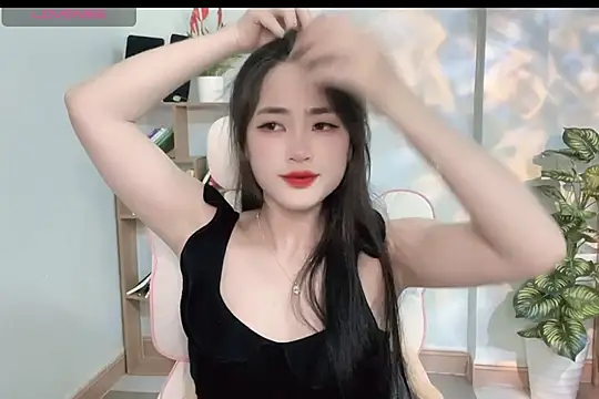  Aimy  online show from March 4, 2025, 5:03 pm