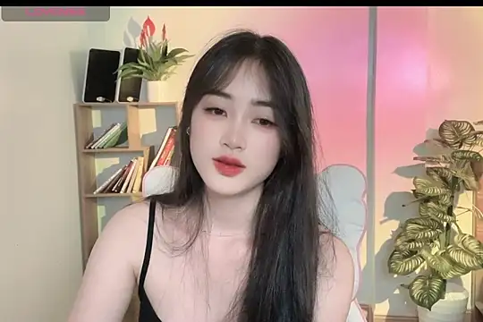  Aimy  online show from March 5, 2025, 7:05 am