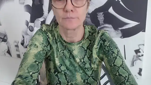 godinflower online show from October 16, 2025, 11:40 am