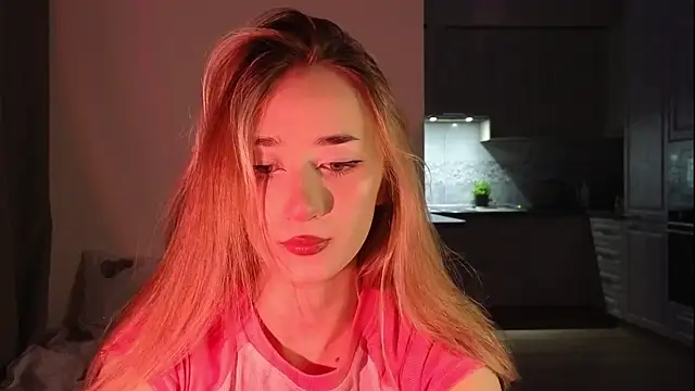 Snapshot of VikiSea chatting on February 22, 2025, 6:08 pm VikiSea online show from February 22, 2025, 6:08 pm