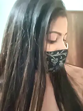 SANAYA ROY online show from December 19, 2025, 10:06 am