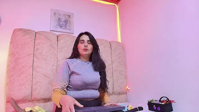 Snapshot of _Marcela__ chatting on April 21, 2026, 11:39 am Marcela online show from April 21, 2026, 11:39 am