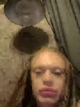 Snapshot of ImCarolinaCutiexxx chatting on September 16, 2025, 8:32 pm ImCarolinaCutiexxx online show from September 16, 2025, 8:32 pm