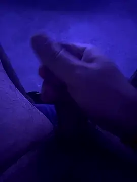 Snapshot of bigdickturk11 chatting on December 4, 2024, 12:24 am bigdickturk11 online show from December 4, 2024, 12:24 am