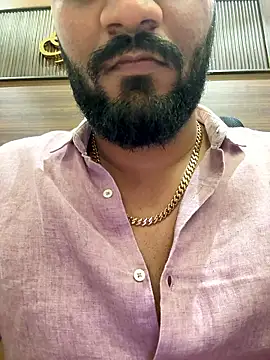 shrreyyyy online show from January 14, 2026, 10:19 am