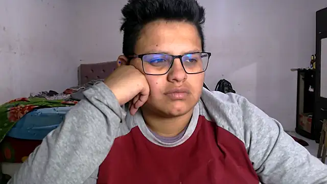 tatsumi nao online show from October 19, 2025, 6:38 am