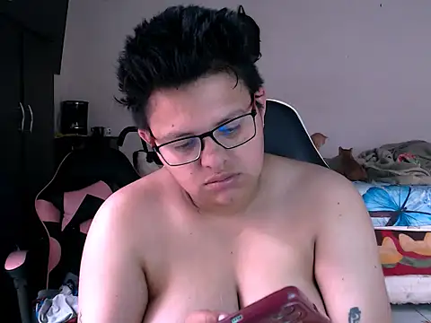 tatsumi nao online show from November 16, 2025, 3:50 pm