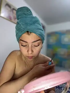 Snapshot of Cloew_Marz chatting on March 15, 2025, 6:43 pm Cloew Marz online show from March 15, 2025, 6:43 pm