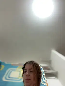 Snapshot of Cloew_Marz chatting on February 1, 2025, 4:11 pm Cloew Marz online show from February 1, 2025, 4:11 pm