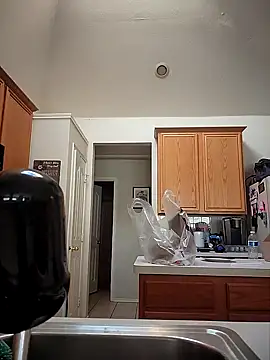 aliceluvzbill online show from December 3, 2024, 2:44 pm