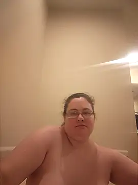 aliceluvzbill online show from October 25, 2025, 10:43 pm