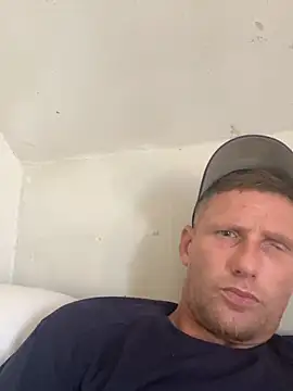 Snapshot of aaronmc311840 chatting on September 18, 2025, 3:59 pm aaronmc311840 online show from September 18, 2025, 3:59 pm