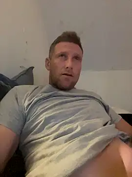 Snapshot of aaronmc311840 chatting on September 24, 2025, 10:48 pm aaronmc311840 online show from September 24, 2025, 10:48 pm