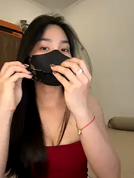 Snapshot of Lilisa_miu chatting on October 14, 2025, 4:07 pm Lilisa miu online show from October 14, 2025, 4:07 pm