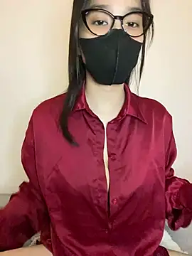 Snapshot of Lilisa_miu chatting on February 12, 2025, 4:33 pm Lilisa miu online show from February 12, 2025, 4:33 pm
