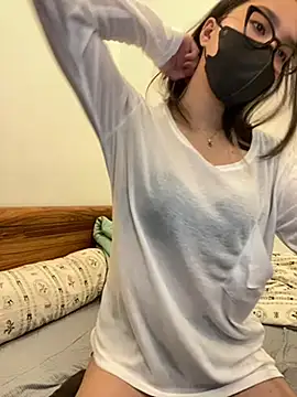Snapshot of Lilisa_miu chatting on February 1, 2025, 10:23 pm Lilisa miu online show from February 1, 2025, 10:23 pm