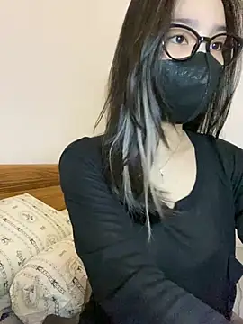 Snapshot of Lilisa_miu chatting on February 2, 2025, 4:00 pm Lilisa miu online show from February 2, 2025, 4:00 pm