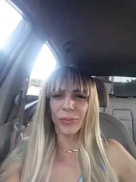 Snapshot of Transthifany chatting on February 15, 2026, 8:52 pm Transthifany online show from February 15, 2026, 8:52 pm