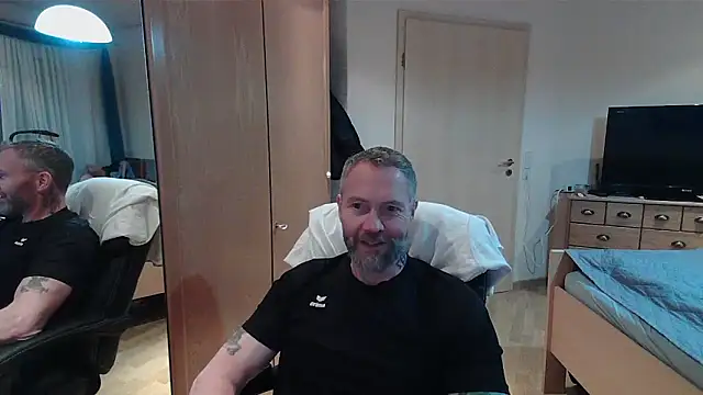 Snapshot of Rockburg chatting on March 20, 2026, 10:05 am Rockburg online show from March 20, 2026, 10:05 am