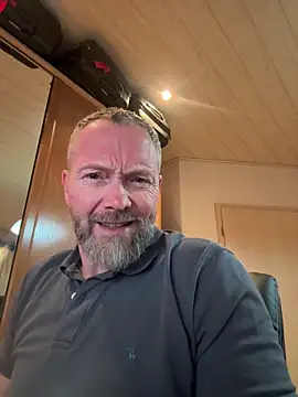 Snapshot of Rockburg chatting on April 9, 2026, 2:12 pm Rockburg online show from April 9, 2026, 2:12 pm