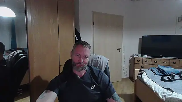 Snapshot of Rockburg chatting on March 9, 2026, 3:48 pm Rockburg online show from March 9, 2026, 3:48 pm