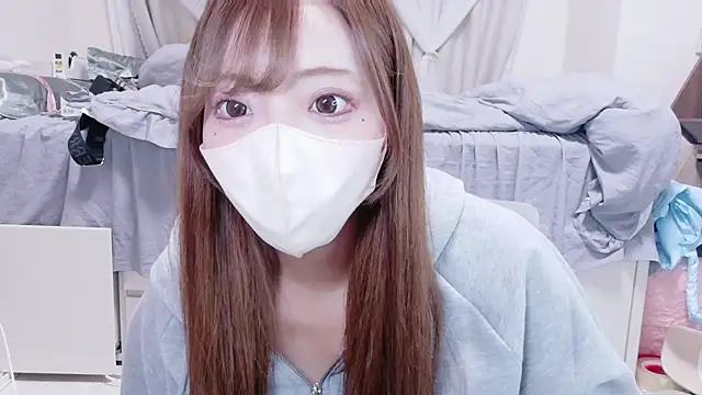 Snapshot of _chanMOMO_ chatting on September 30, 2025, 4:13 pm chanMOMO online show from September 30, 2025, 4:13 pm