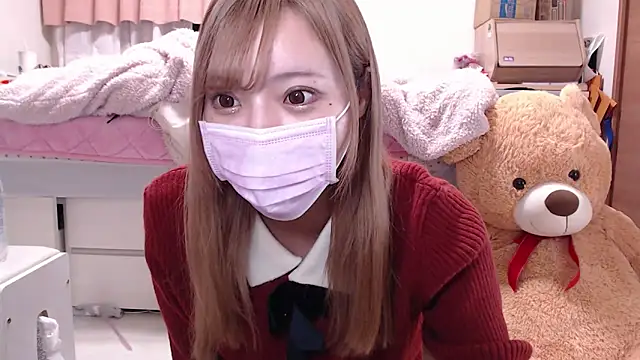 Snapshot of _chanMOMO_ chatting on January 2, 2025, 2:57 pm chanMOMO online show from January 2, 2025, 2:57 pm
