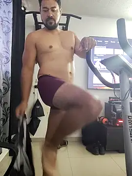 Snapshot of LatinMar chatting on October 29, 2025, 12:26 pm LatinMar online show from October 29, 2025, 12:26 pm