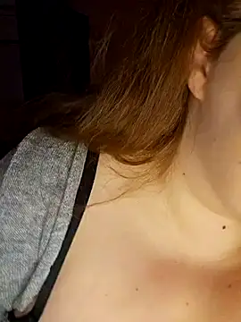  Julie x online show from January 3, 2025, 5:50 am