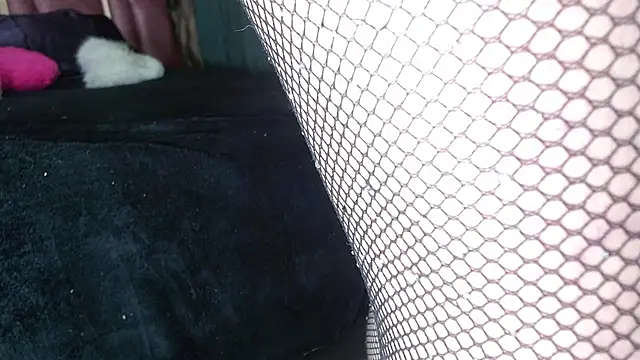 Kazsandraa online show from October 19, 2025, 3:20 am