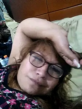 Kazsandraa online show from February 18, 2025, 4:58 am